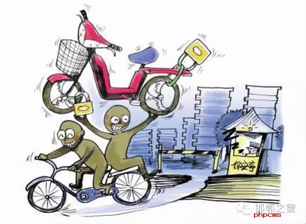 8月3日上午，邯鄲市公安局巡警支隊視頻巡控民警網(wǎng)上巡控至東柳大街河北銀行門前自行車存車處時，發(fā)現(xiàn)一男子正在盜竊自行車，作案后沿叢臺路向西逃竄。11時16分許，民警在市區(qū)和平路和平橋東一公交車站牌附近將其抓獲，當(dāng)場繳獲被盜黑馬牌自行車1輛和作案用鑰匙8串。經(jīng)訊問，該男子53歲，肥鄉(xiāng)縣肥鄉(xiāng)鎮(zhèn)西街村人，經(jīng)深挖，該男子交代了自2016年5月份以來在叢臺區(qū)、邯鄲縣等地實施盜竊山地、折疊式自行車共17起的作案事實。 